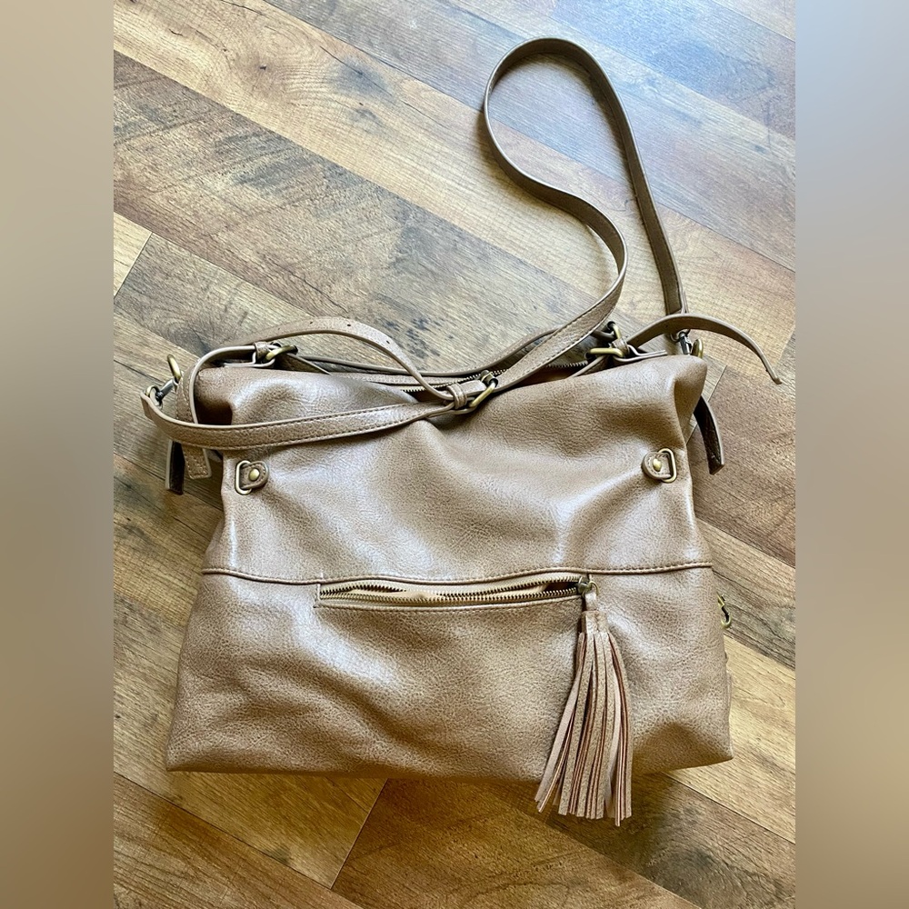 Tan hobo bag